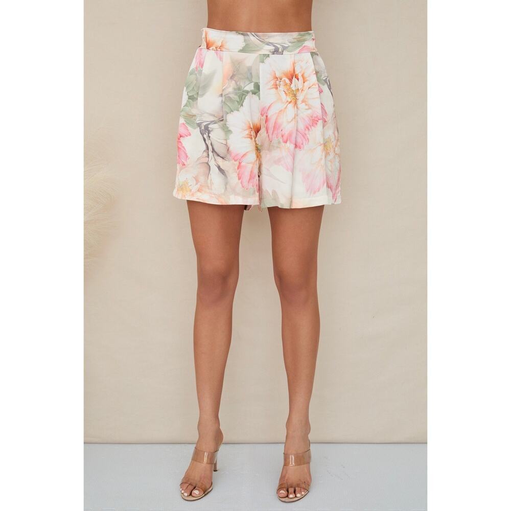 Water Color Peony Print Shorts